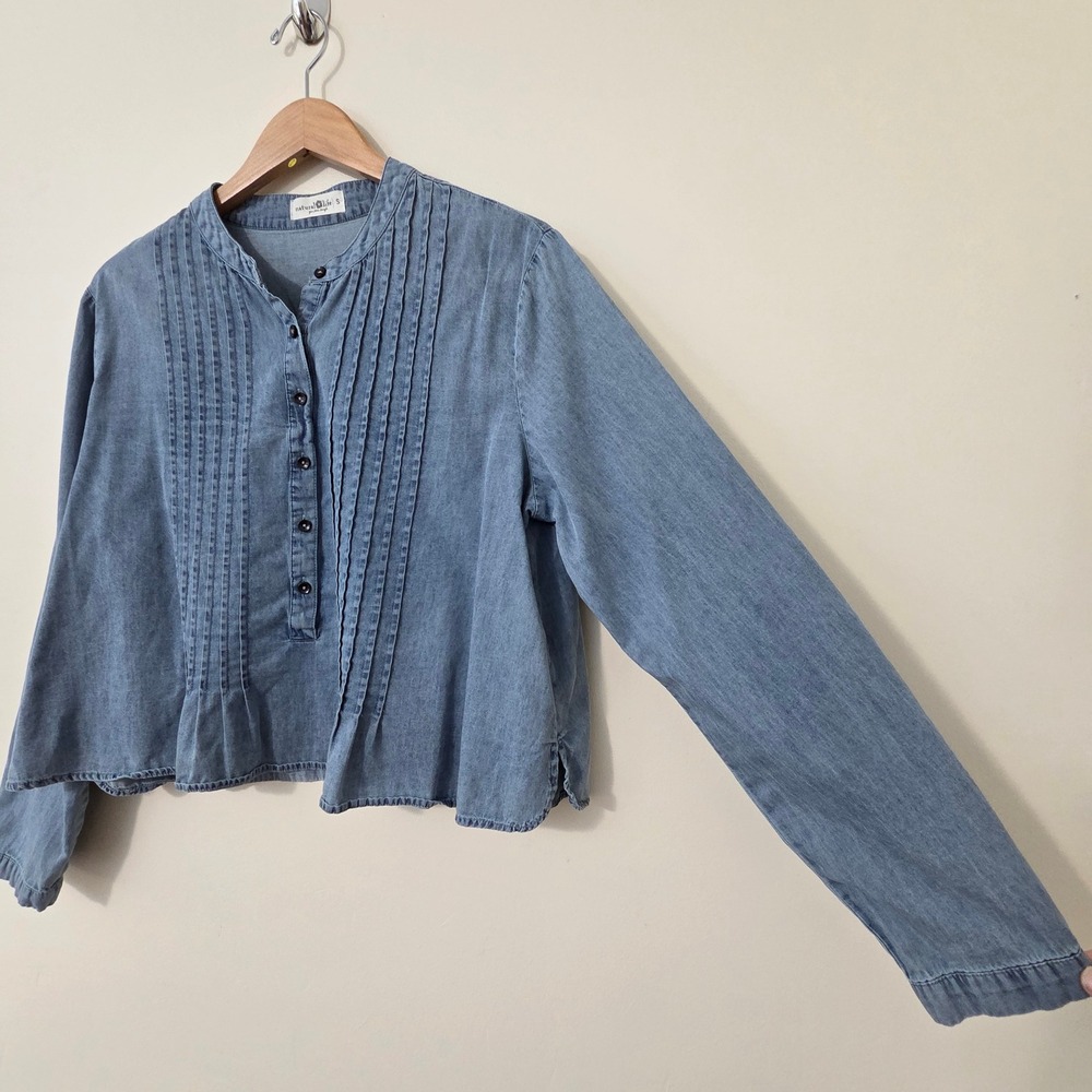 Natural Life Long Sleeve Chambray Cropped Top Sz S Pintuck Boxy Oversized Boho - Picture 4 of 10